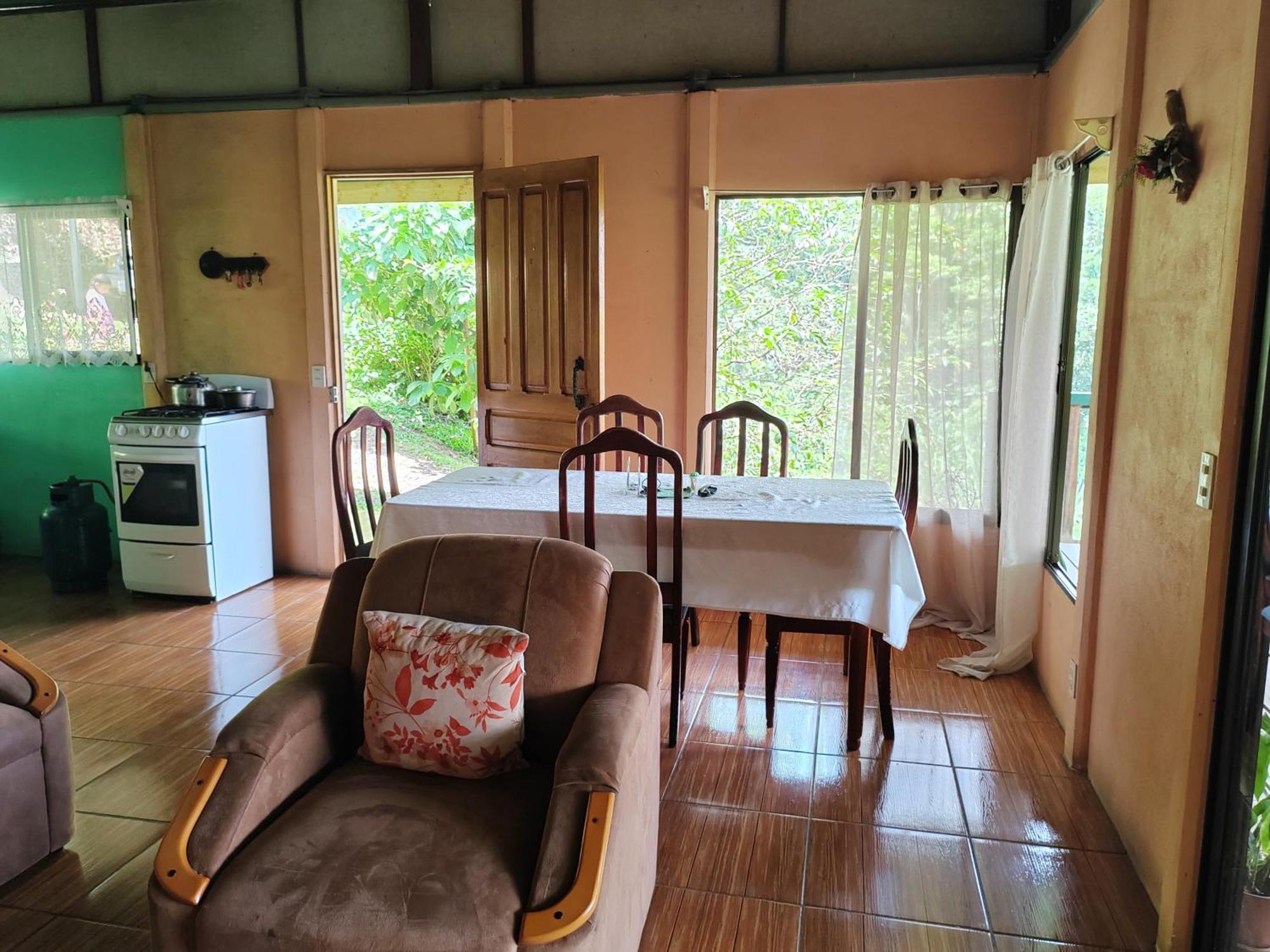 Bella Vista Guest House Турриальба Экстерьер фото